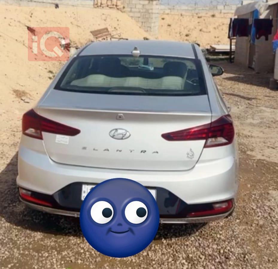 هیوندای ئەلەنترا
